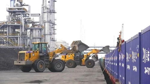 集團(tuán)公司 敞頂箱 貨運(yùn)新產(chǎn)品助力企業(yè)復(fù)工復(fù)產(chǎn)